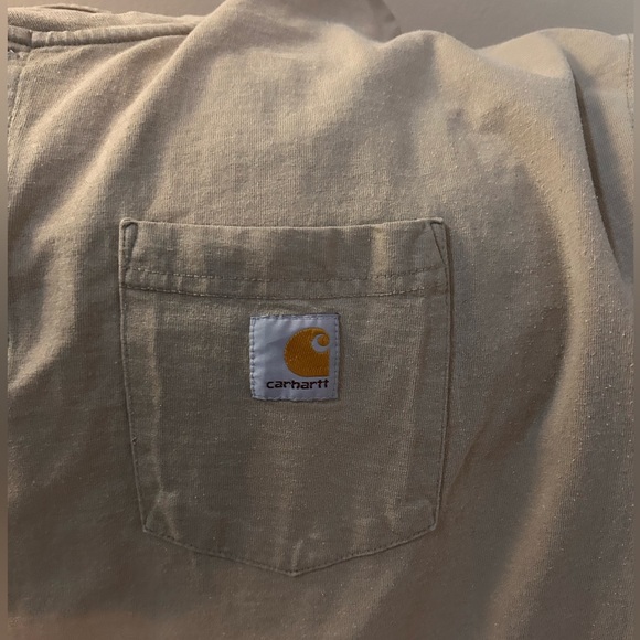 Carhart Used T-Shirt in Great Condition - Picture 2 of 6